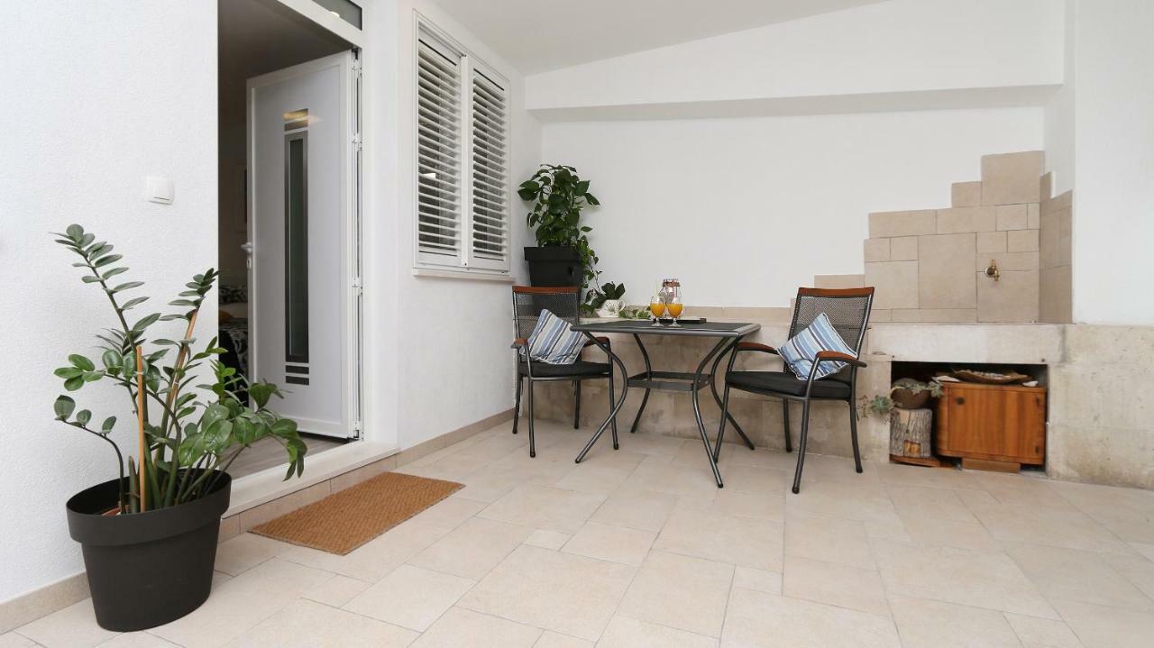 Modern Apartments Iva Makarska Bagian luar foto