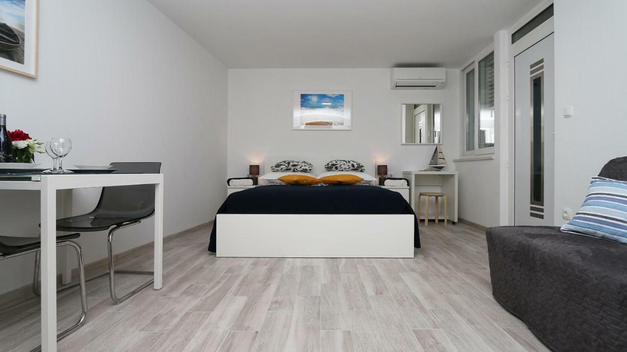 Modern Apartments Iva Makarska Bagian luar foto